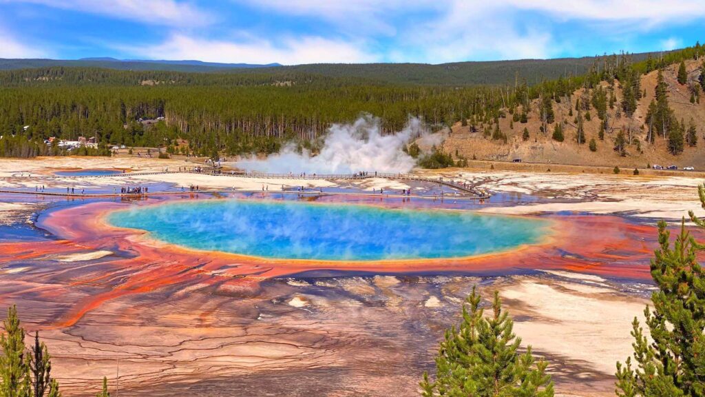 Romantic Things to Enjoy While in Yellowstone National Park